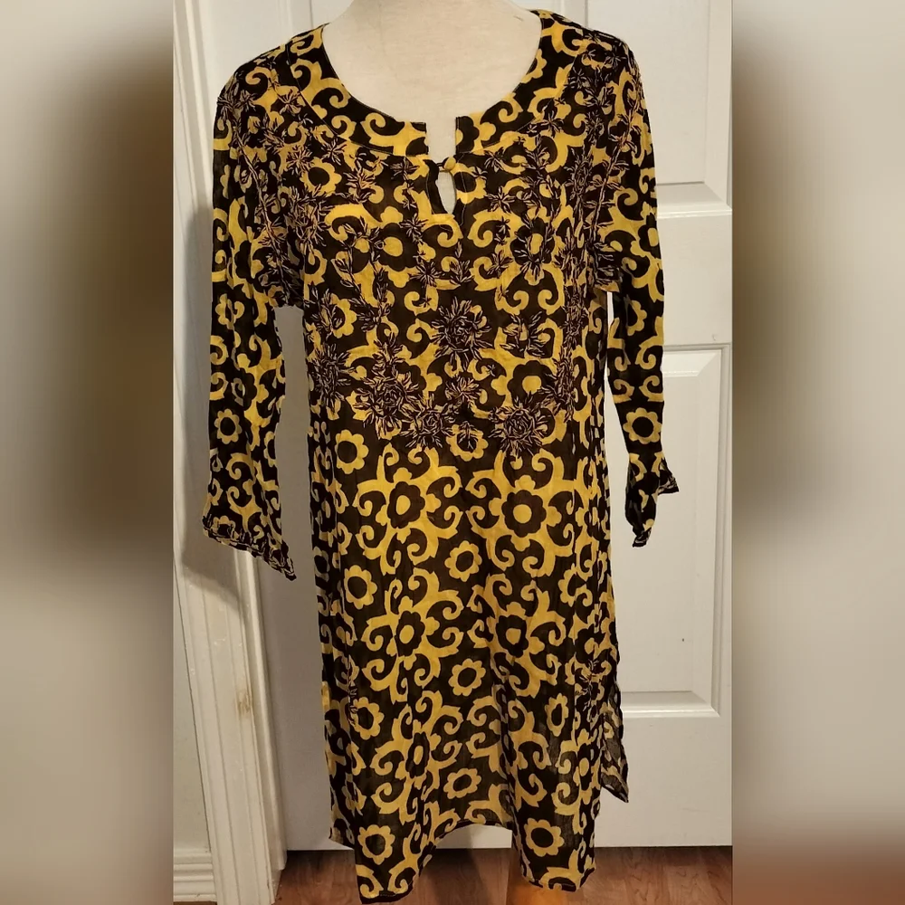 Simi Tunic - Picture 1 of 4